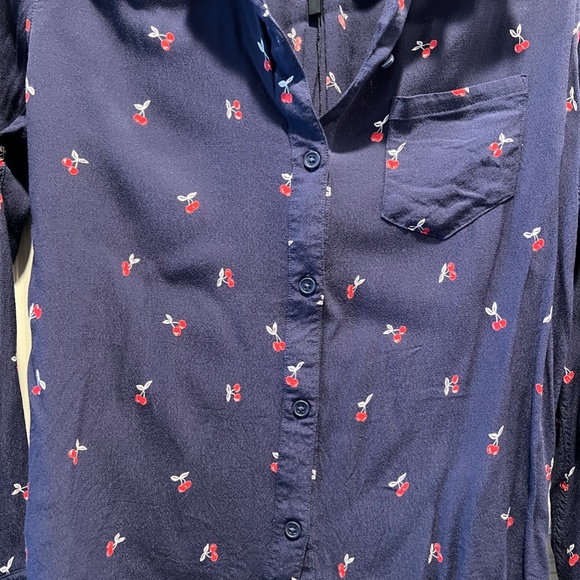Rails Kate Cherry Print Button Down Shirt XS - Picture 4 of 6